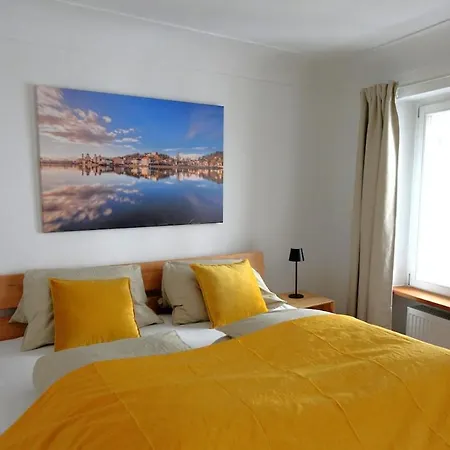 Charming Old Town - And Cozy *